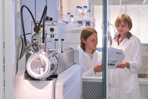 Das Genomanalysezentrum am Helmholtz Zentrum München stellt moderne Technologien für Genom-, Proteom- und Metabolom-Analyse zur Verfügung. Foto: Helmholtz Zentrum München