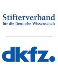 Logo des Stifterverbandes für die Deutsche Wissenschaft e. V. (oben), Logo des Deutschen Krebsforschungszentrum (unten)