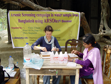 Last year scientists tried out the new arsenic test method in real-life conditions in Vietnam and Bangladesh and determined that it worked reliably. Photo: Carola Endes/UFZ