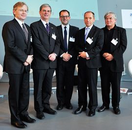 Von links nach rechts: Prof. Dr. Michael Roden, Prof. Dr. Dr. Hans-Georg Joost, Prof. Dr. Martin Hrabé de Angelis, Prof. Dr. Michele Solimena, Prof. Dr. Dr. h.c. Hans-Ulrich Häring. Foto: Ingo Kniest.