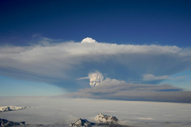 Beginn der Eruption des Vulkans Grimsvötn am 21. Mai 2011. Foto: Ólafur Sigurjónsson/en.vedur.is