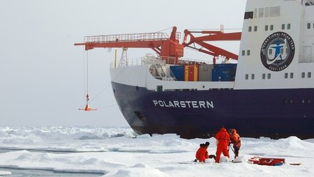 Schiff Eisdeckenmessung