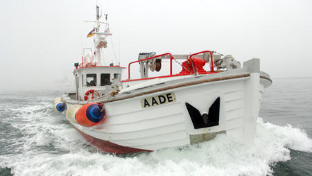 Aade research vessel