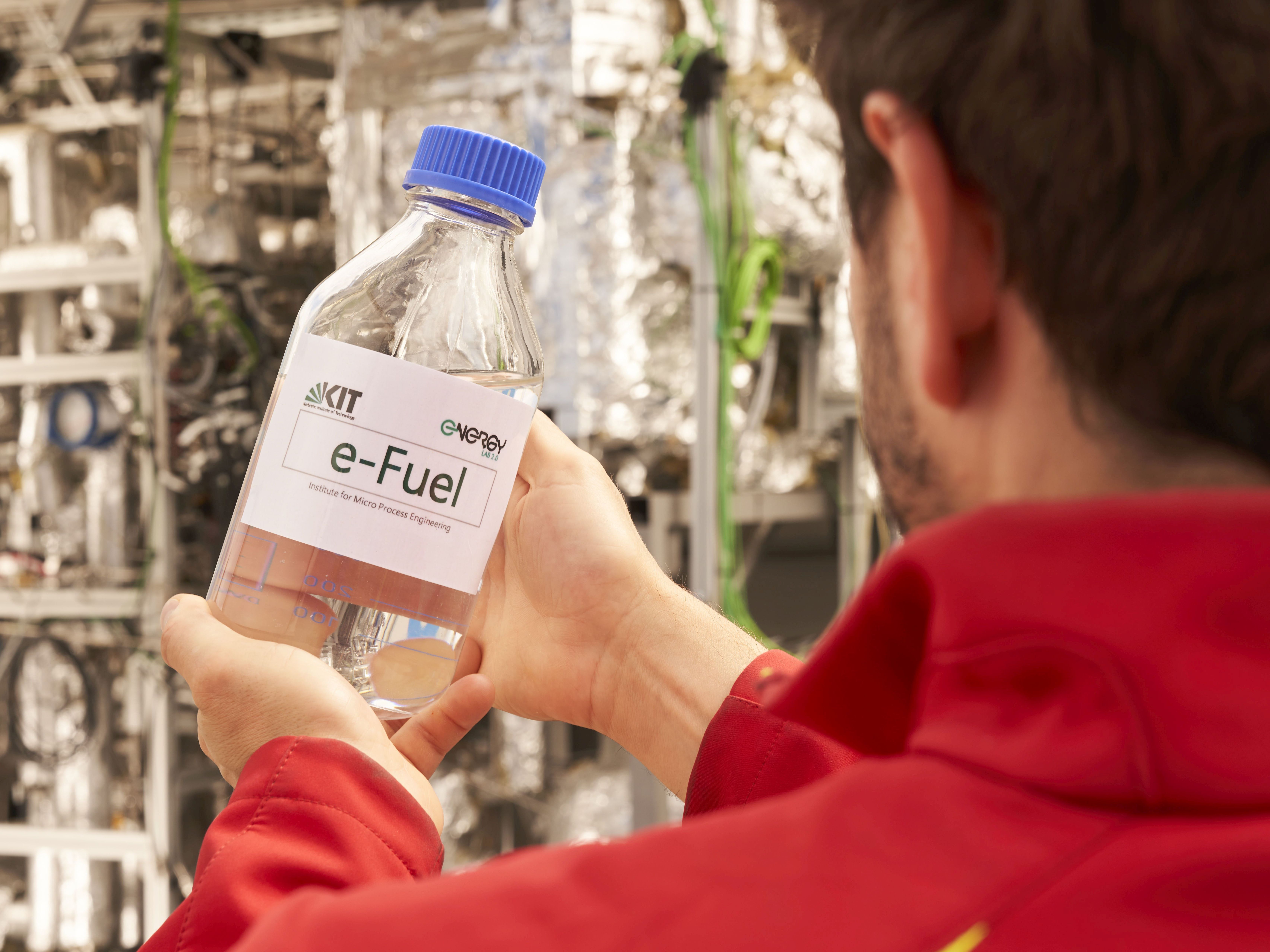 Sind E-Fuels eine sinnvolle Alternative? 