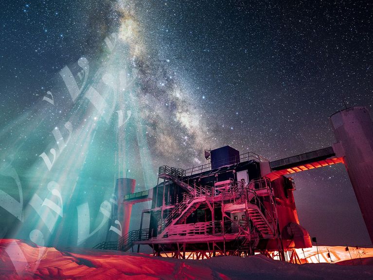 Künstlerische Darstellung von Neutrinoemission aus der Milchstraße über dem IceCube-Labor am Südpol.