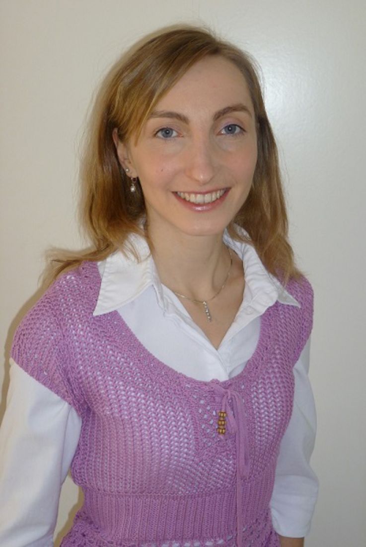 Agnes Kaufmann arbeitet als Chemie- und Mathematiklehrerin am Eduard-Mörike-Gymnasium in Neuenstadt. Sie ist eine der 14 Preisträger des Helmholtz-Lehrerpreises 2014.