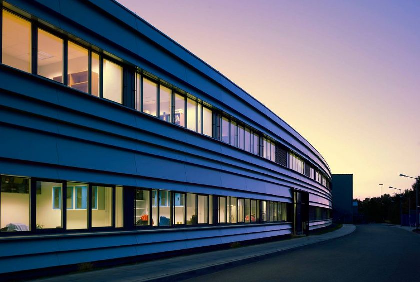 Deutsches Elektronen-Synchrotron DESY